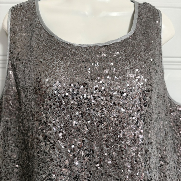 IN'VOLAND Sequins Sleeveless Top SZ 20W Lined Disco Party New Years Glam - Picture 3 of 6